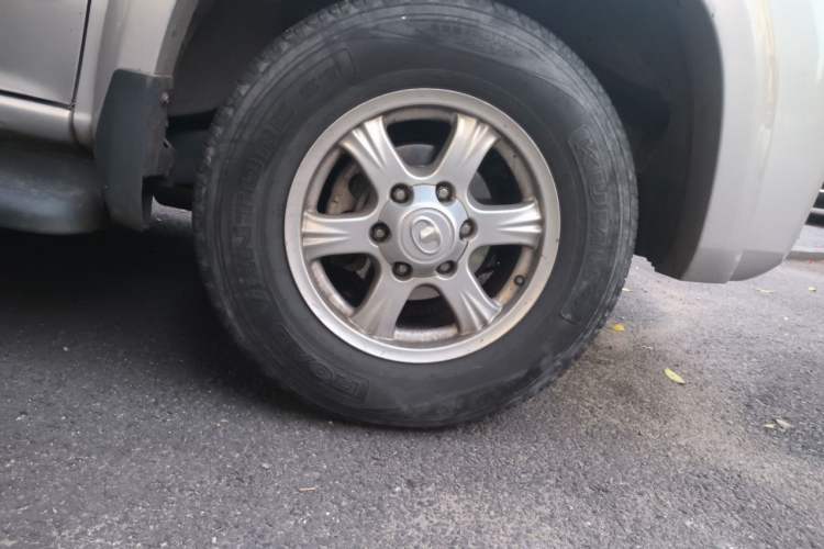 Used Great Wall Wingle 6 2017 2.0T Diesel Two-Wheel Drive Elite Version 4D20D Right Front Wheel Hub