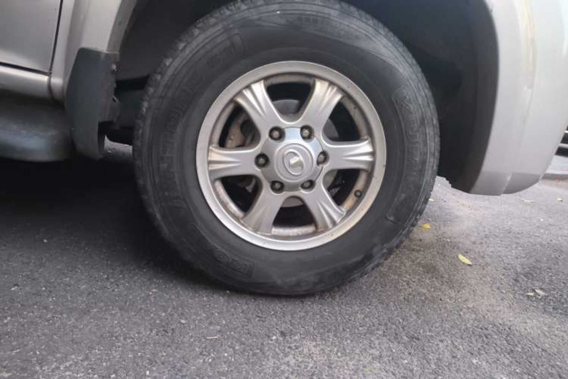 Used Great Wall Wingle 6 2017 2.0T Diesel Two-Wheel Drive Elite Version 4D20D Right Front Wheel Hub