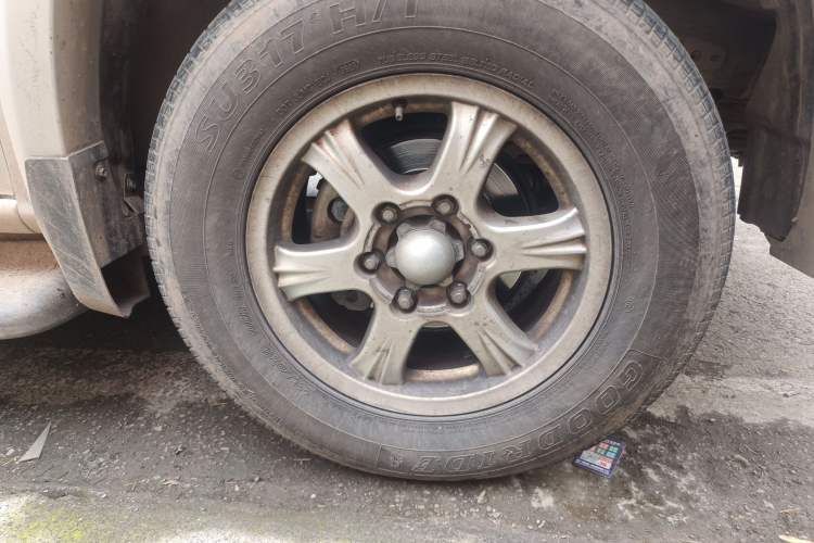 Used Great Wall Wingle 6 2017 2.0T Diesel Two-Wheel Drive Elite Version 4D20B Right Front Wheel Hub