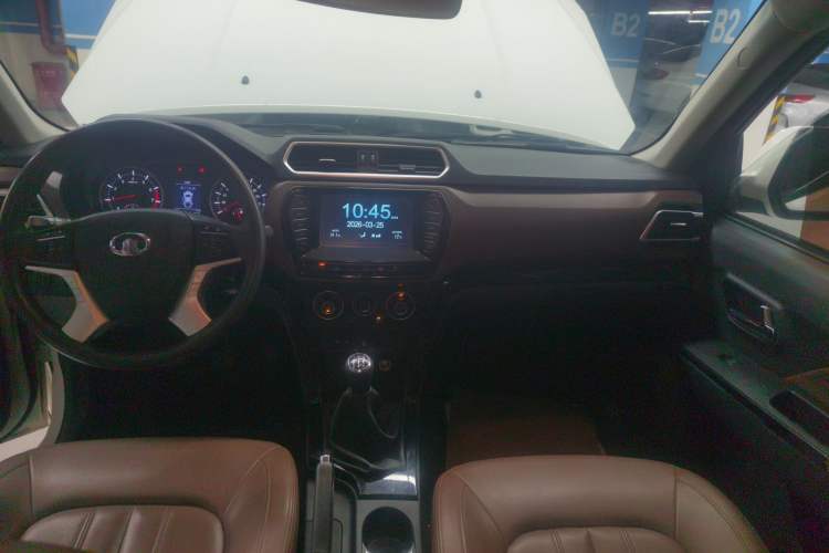 Used Great Wall Wingle 6 2017 2.4L Gasoline 4x4 Elite Version 4G69 Audio And AC Panel