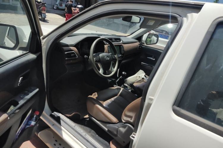 Used Great Wall Wingle 6 2017 2.4L Gasoline Two-Wheel Drive Elite Version 4G69 Driver Seat
