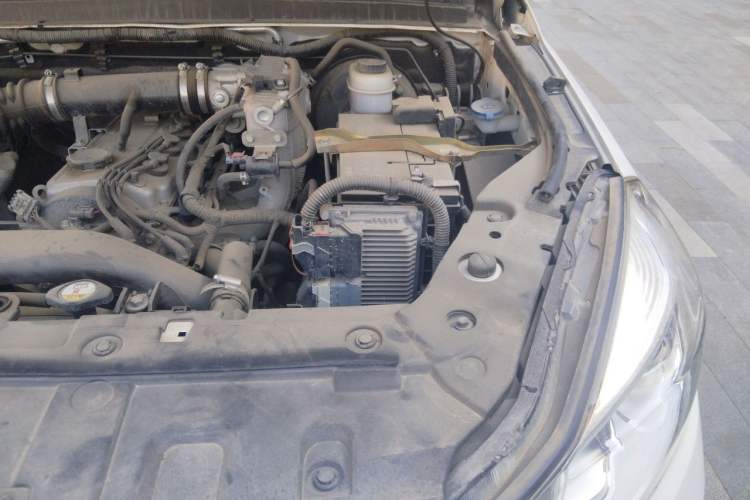 Used Great Wall Wingle 6 2017 2.4L Gasoline 4x4 Navigation Model 4G69 Engine Bay Left