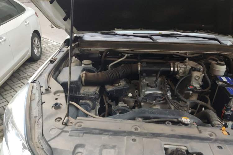 Used Great Wall Wingle 6 2017 2.4L Gasoline 4x4 Navigation Model 4G69 Engine Bay Right