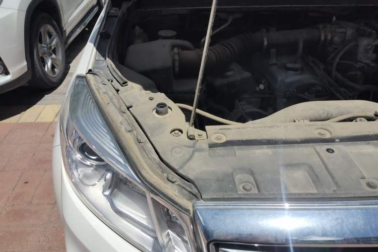 Used Great Wall Wingle 6 2017 2.4L Gasoline Two-Wheel Drive Elite Version 4G69 Engine Bay Right