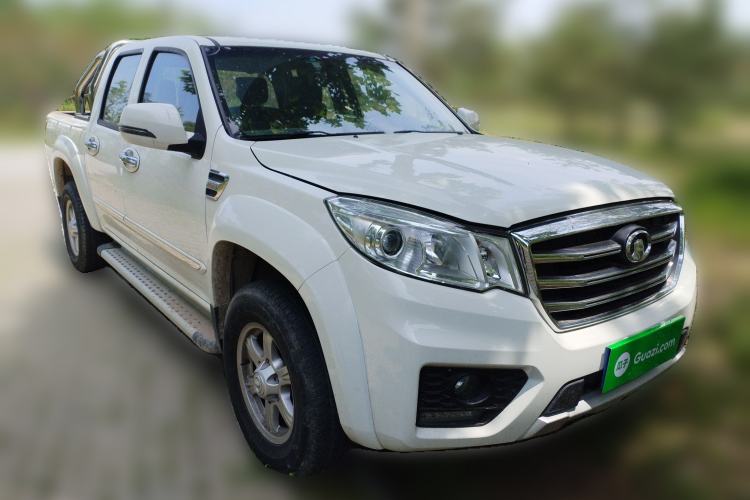 Used Great Wall Wingle 6 2017 2.4L Gasoline 4x4 Elite Version 4G69 Exterior 2