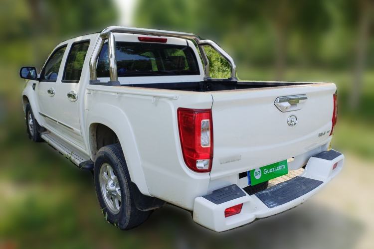 Used Great Wall Wingle 6 2017 2.4L Gasoline 4x4 Elite Version 4G69 Exterior 3