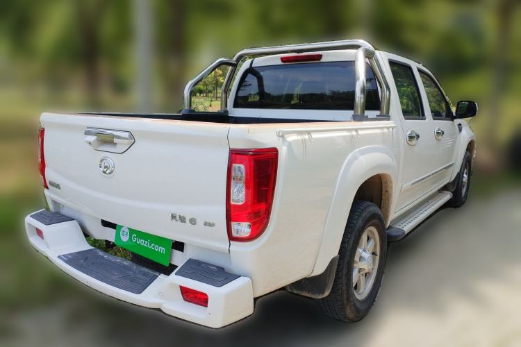Used Great Wall Wingle 6 2017 2.4L Gasoline 4x4 Elite Version 4G69 Exterior 5