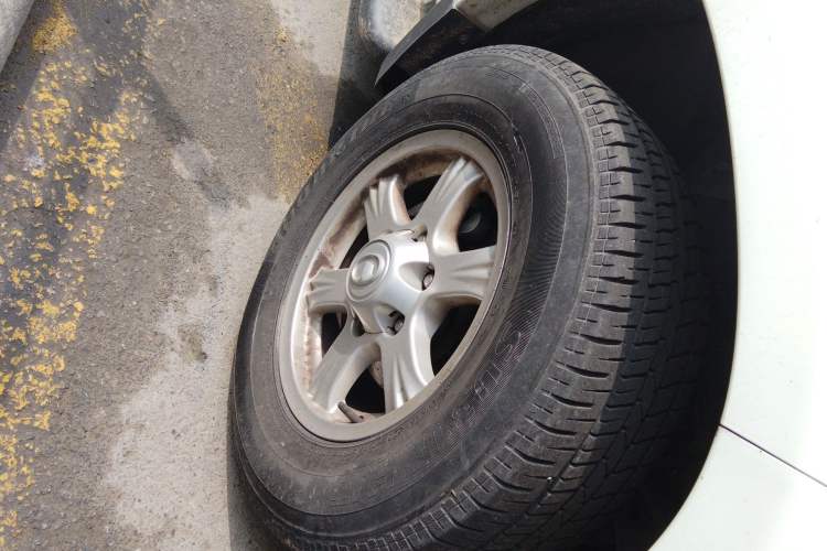 Used Great Wall Wingle 6 2017 2.4L Gasoline Two-Wheel Drive Elite Version 4G69 Exterior 7