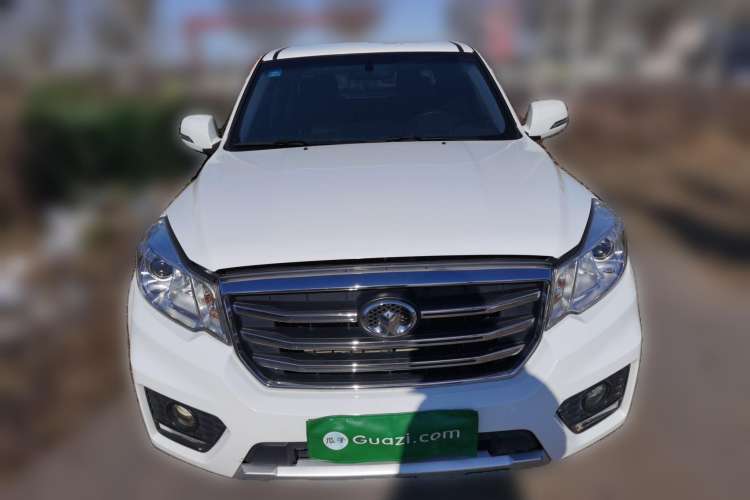 Used Great Wall Wingle 6 2017 2.4L Gasoline Two-Wheel Drive Elite Version 4G69 Front