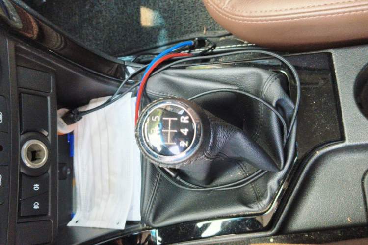 Used Great Wall Wingle 6 2017 2.4L Gasoline 4x4 Elite Version 4G69 Gear Lever