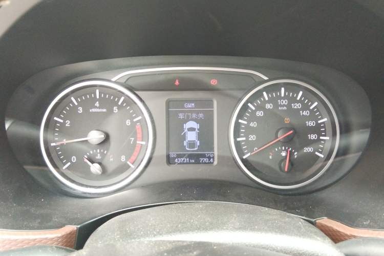 Used Great Wall Wingle 6 2017 2.4L Gasoline Two-Wheel Drive Elite Version 4G69 Instrument Cluster