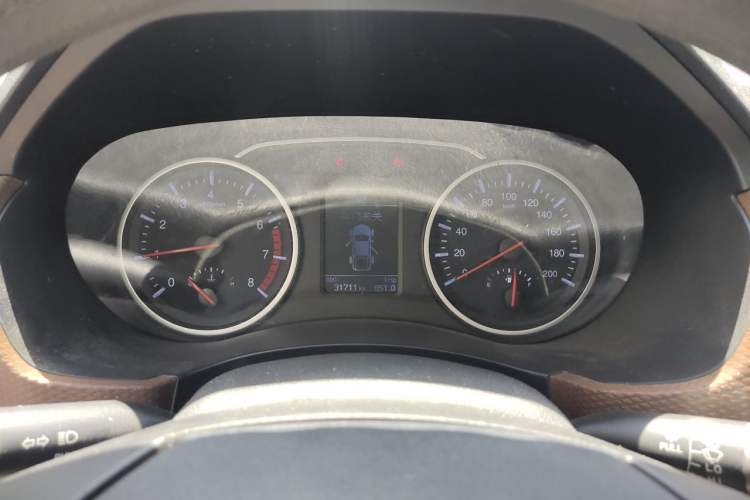 Used Great Wall Wingle 6 2017 2.4L Gasoline Two-Wheel Drive Elite Version 4G69 Instrument Cluster