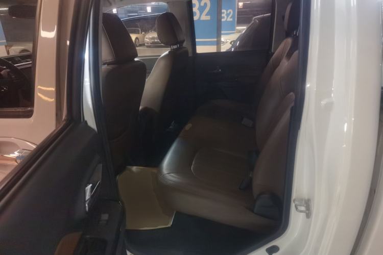 Used Great Wall Wingle 6 2017 2.4L Gasoline 4x4 Elite Version 4G69 Left Rear Seat