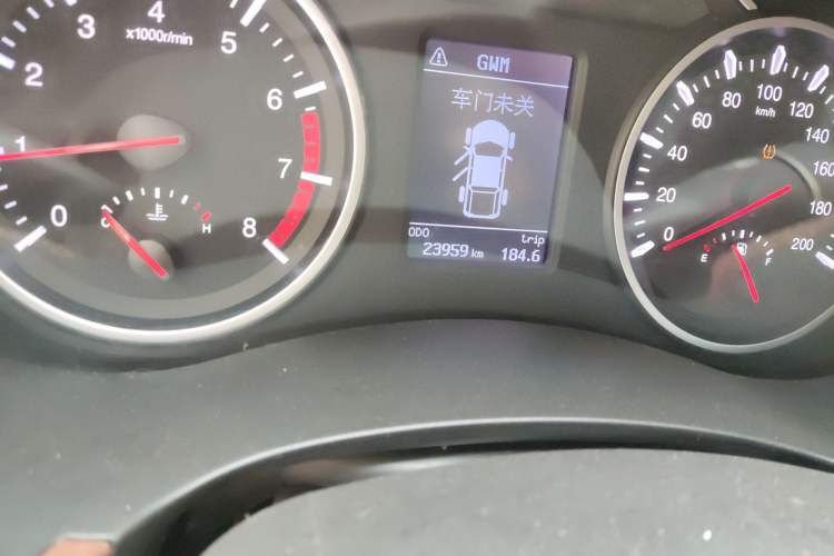 Used Great Wall Wingle 6 2017 2.4L Gasoline 4x4 Navigation Model 4G69 Odometer Close Up