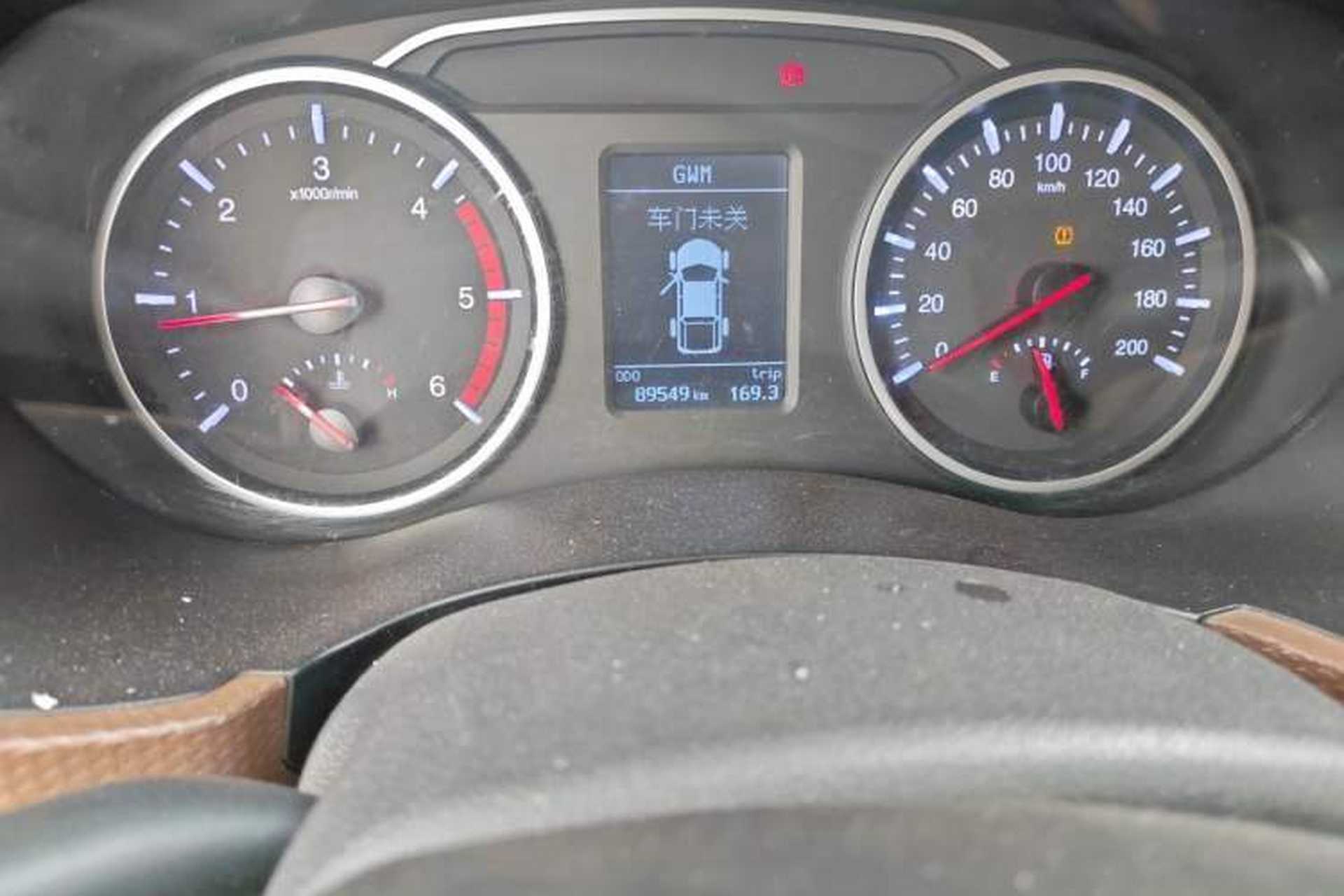 Used Great Wall Wingle 6 2017 2.0T Diesel 4x4 Elite Version 4D20D Odometer Close Up