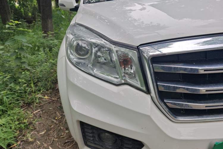 Used Great Wall Wingle 6 2017 2.4L Gasoline Two-Wheel Drive Elite Version 4G69 Right Front Headlight