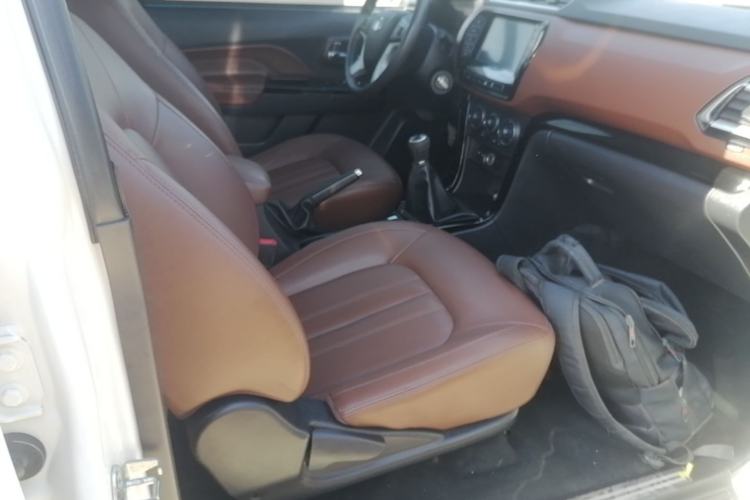 Used Great Wall Wingle 6 2017 2.4L Gasoline 4x4 Elite Version 4G69 Right Front Seat