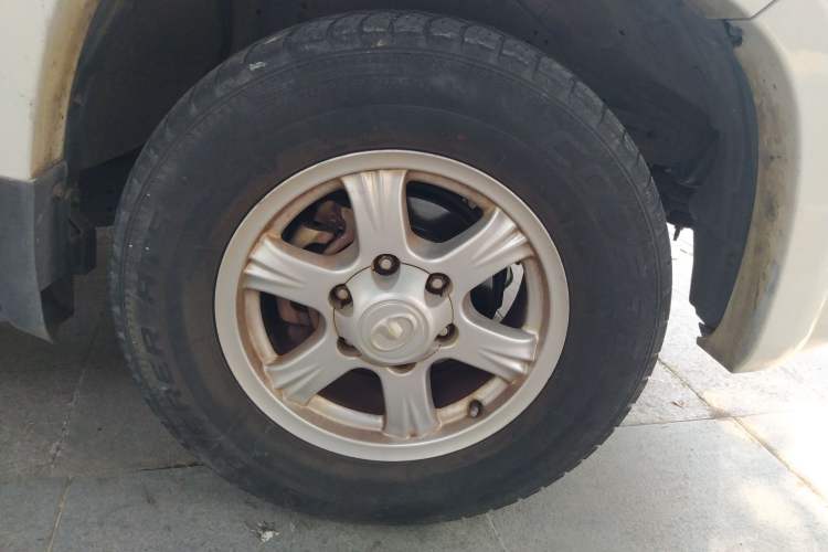 Used Great Wall Wingle 6 2017 2.0T Diesel Two-Wheel Drive Navigation Version 4D20D Right Front Wheel Hub