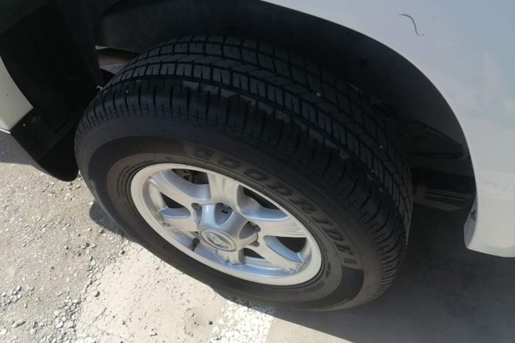 Used Great Wall Wingle 6 2017 2.4L Gasoline 4x4 Elite Version 4G69 Right Rear Wheel Hub