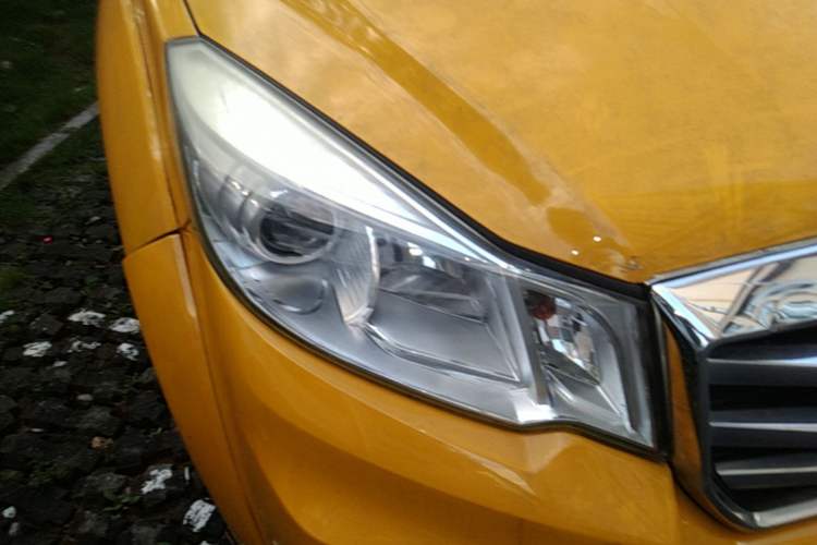 Used Great Wall Wingle 6 2017 2.0T Diesel Two-Wheel Drive Elite Version 4D20B Right Front Headlight