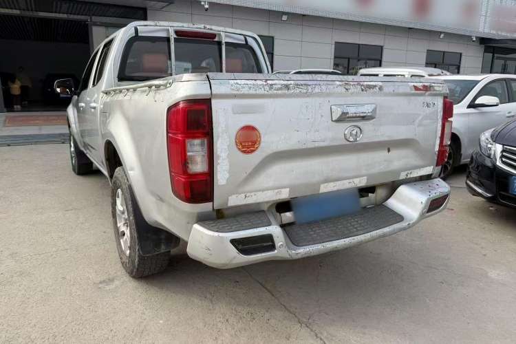 Used Great Wall Wingle 7 2019 2.0T Diesel Two-Wheel Drive Value Edition China VI Standard Big Double Cab GW4D20M Exterior 3