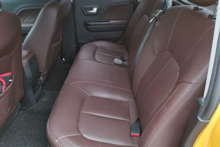 Used Great Wall Wingle 7 2018 2.0T Two-Wheel Drive Elite Version Big Double 4D20D Left Rear Seat