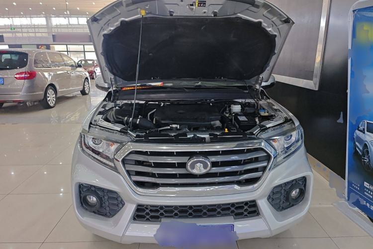 Used Great Wall Wingle 7 2018 2.0T Two-Wheel Drive Elite Version Big Double 4D20D Engine Bay