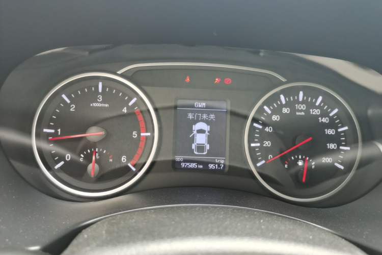 Used Great Wall Wingle 7 2018 2.0T Two-Wheel Drive Elite Version Big Double 4D20D Instrument Cluster