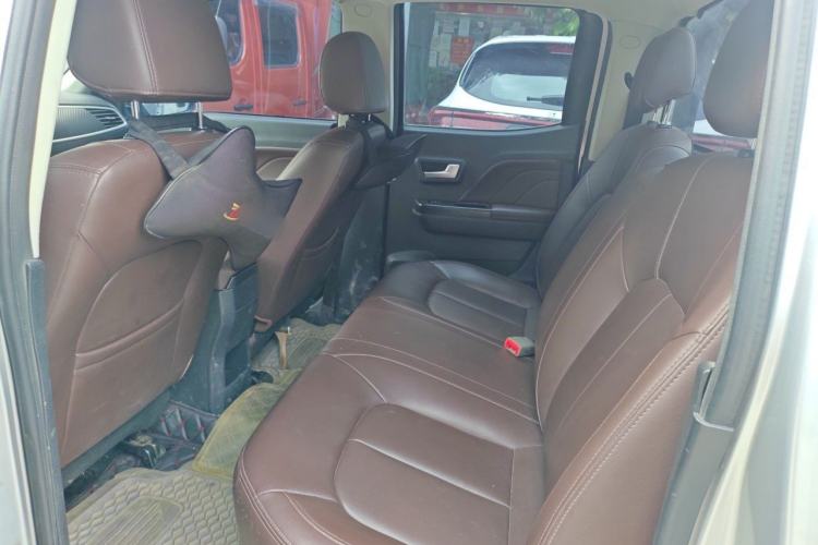 Used Great Wall Wingle 7 2018 2.0T Two-Wheel Drive Elite Version Compact Double-Cab 4D20D Left Rear Seat