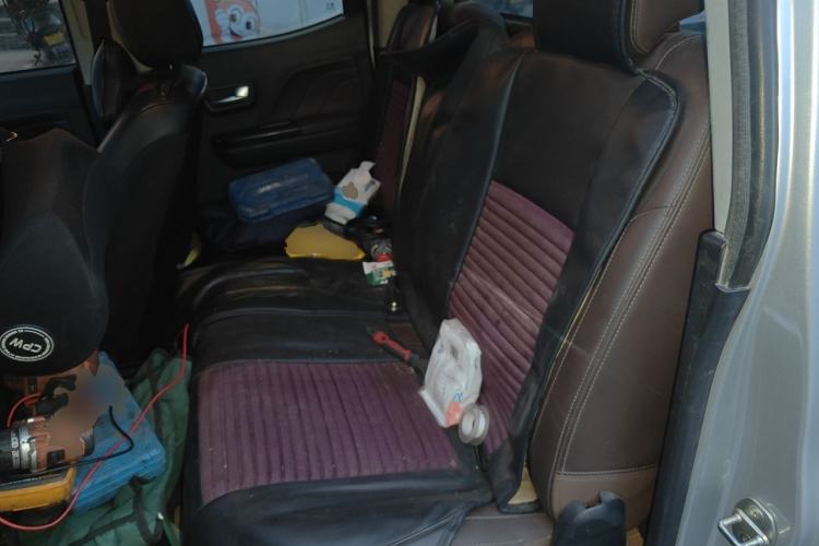 Used Great Wall Wingle 7 2018 2.0T Two-Wheel Drive Elite Version Big Double 4D20D Left Rear Seat