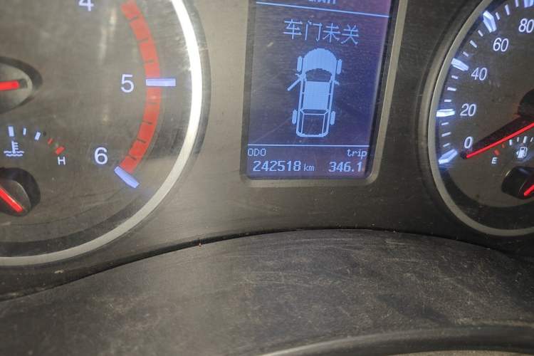 Used Great Wall Wingle 7 2018 2.0T Two-Wheel Drive Elite Version Big Double 4D20D Odometer Close Up