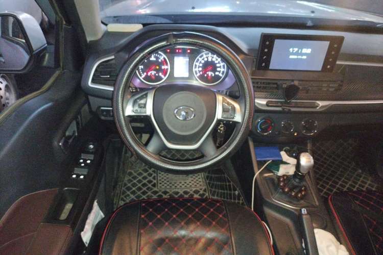 Used Great Wall Wingle 7 2018 2.0T Two-Wheel Drive Elite Version Big Double 4D20D Steering Wheel