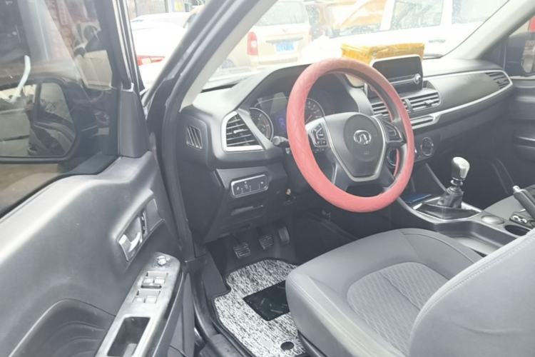 Used Great Wall Wingle 7 2019 2.0T Diesel Two-Wheel Drive Value Edition China VI Standard Big Double Cab GW4D20M Driver Seat