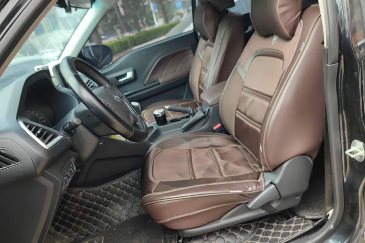 Used Great Wall Wingle 7 2019 2.0T Two-Wheel Drive Value Edition Big Double 4D20D Left Front Seat
