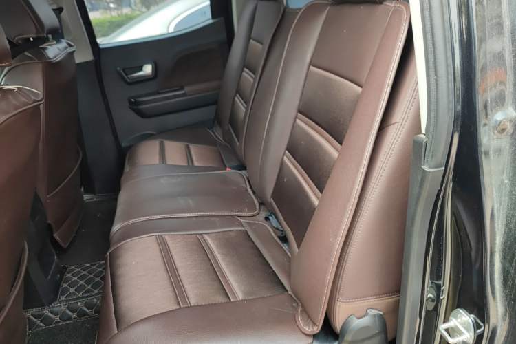 Used Great Wall Wingle 7 2019 2.0T Two-Wheel Drive Value Edition Big Double 4D20D Left Rear Seat