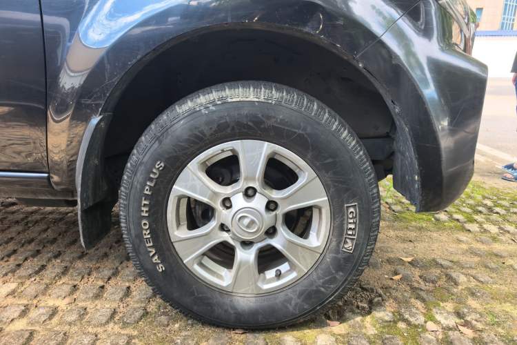 Used Great Wall Wingle 7 2019 2.0T Four-Wheel Drive Value Edition Big Double 4D20D Right Front Wheel Hub