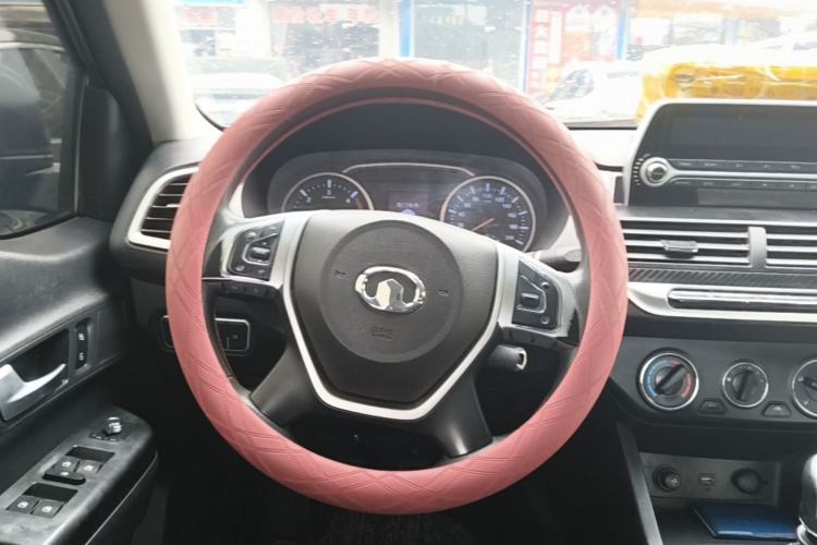 Used Great Wall Wingle 7 2019 2.0T Diesel Two-Wheel Drive Value Edition China VI Standard Big Double Cab GW4D20M Steering Wheel