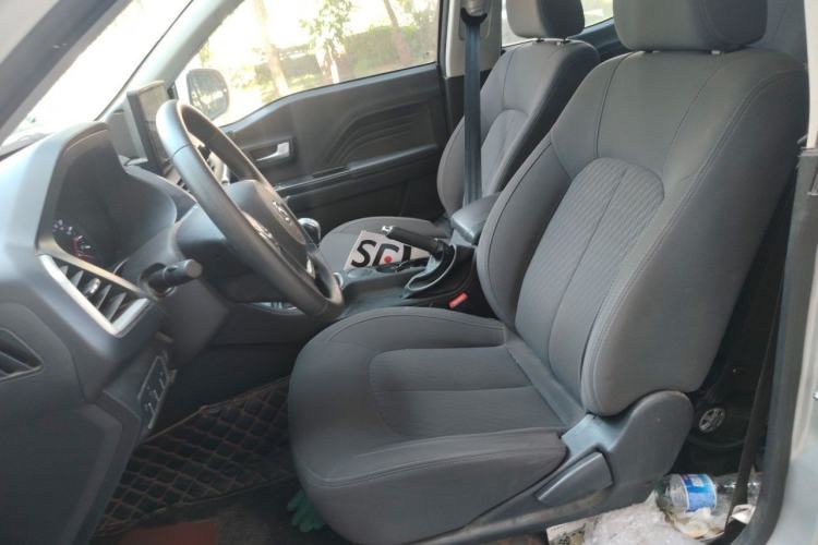 Used Great Wall Wingle 7 2019 2.0T Diesel Two-Wheel Drive Value Edition China VI Standard Big Double Cab GW4D20M Left Front Seat