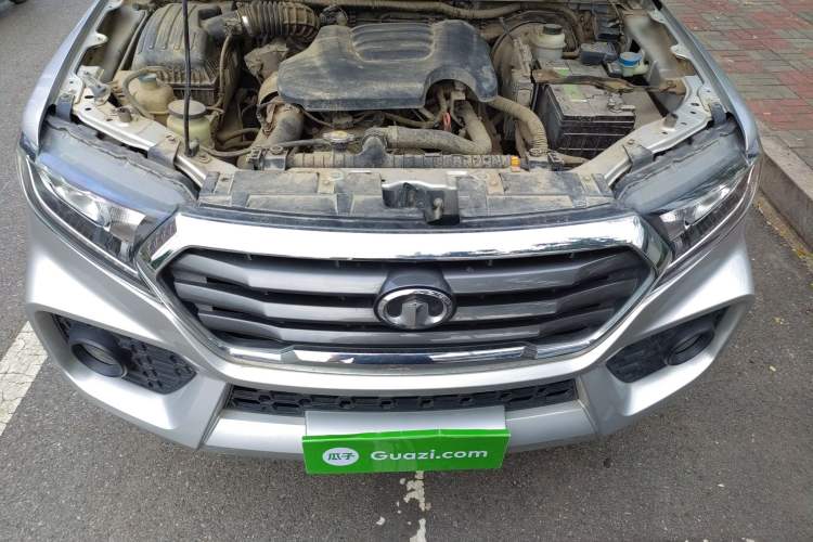 Used Great Wall Wingle 7 2019 2.0T Diesel 4x4 Elite Version China VI Standard Big Double Cab – GW4D20M Engine Bay