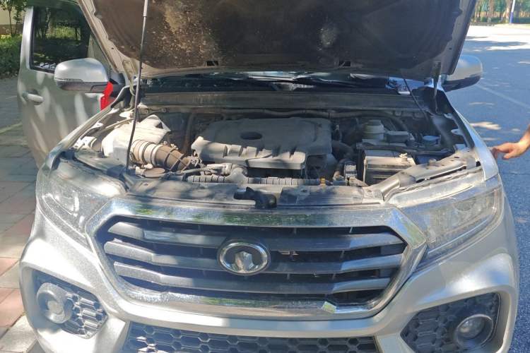 Used Great Wall Wingle 7 2019 2.0T Four-Wheel Drive Champion Executive Version Small Double 4D20D Engine Bay