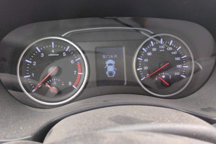 Used Great Wall Wingle 7 2019 2.0T Gasoline Two-Wheel Drive Elite Version China VI Standard Big Double Cabin GW4C20B Instrument Cluster
