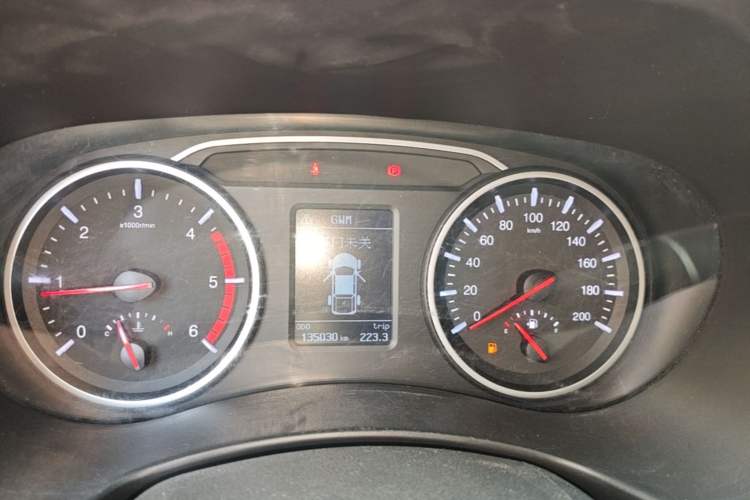 Used Great Wall Wingle 7 2019 2.0T Diesel Two-Wheel Drive Value Edition China VI Standard Big Double Cab GW4D20M Instrument Cluster