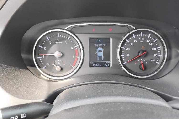 Used Great Wall Wingle 7 2019 2.0T Gasoline Two-Wheel Drive Elite Version China VI Standard Big Double Cabin GW4C20B Instrument Cluster