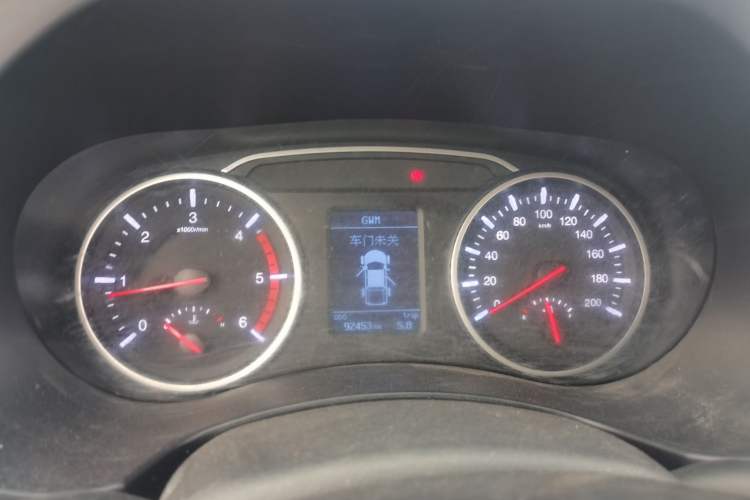 Used Great Wall Wingle 7 2019 2.0T Diesel Two-Wheel Drive Value Edition China VI Standard Big Double Cab GW4D20M Instrument Cluster