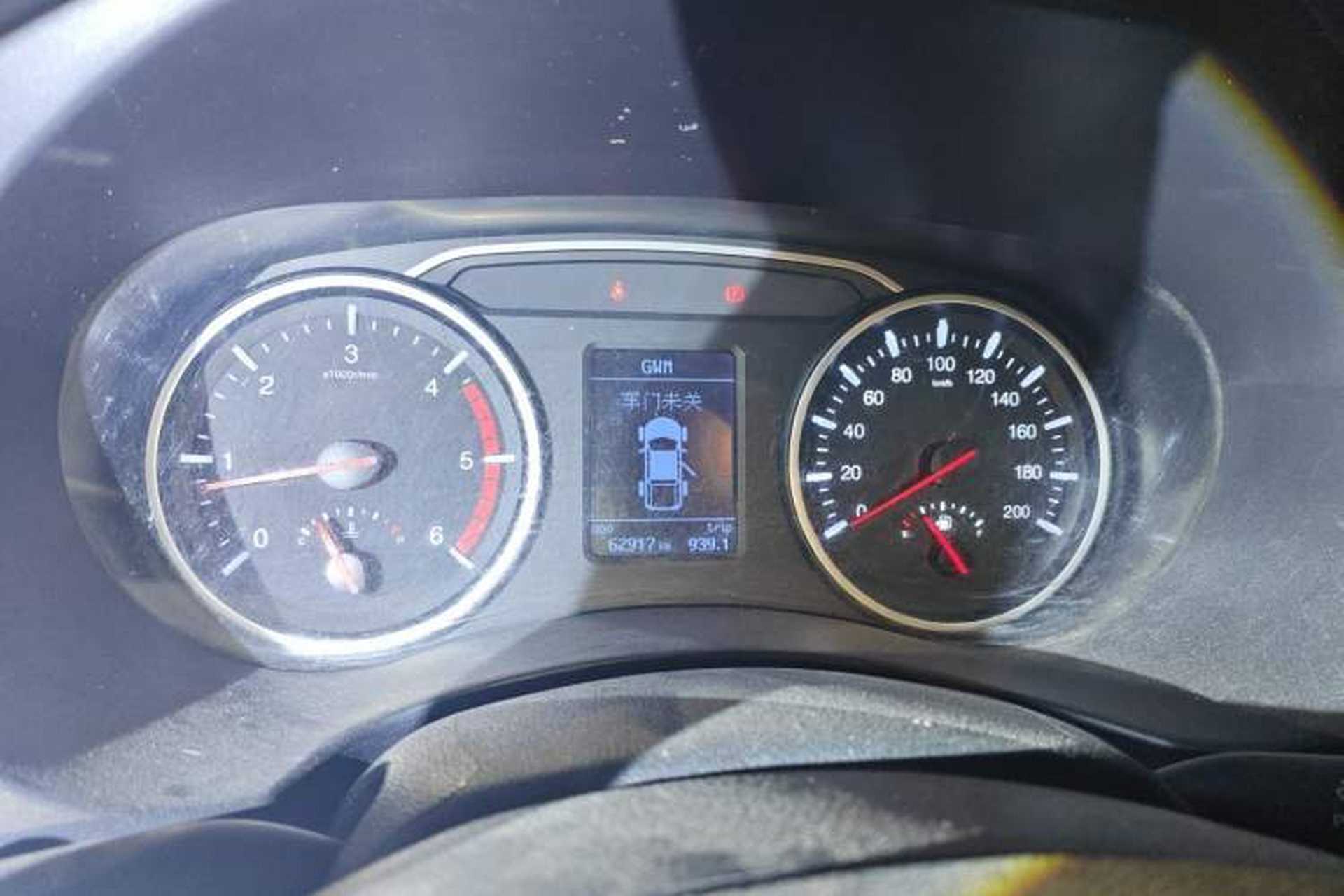 Used Great Wall Wingle 7 2019 2.0T Diesel Two-Wheel Drive Value Edition China VI Standard Big Double Cab GW4D20M Instrument Cluster