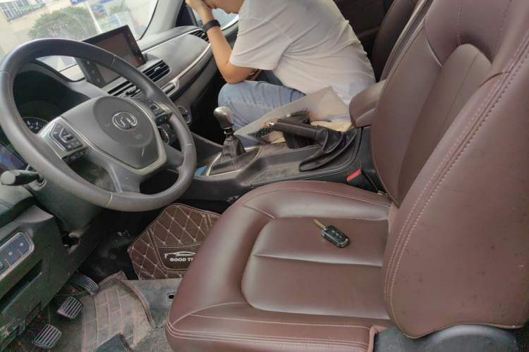 Used Great Wall Wingle 7 2019 2.0T Gasoline Two-Wheel Drive Elite Version China VI Standard Big Double Cabin GW4C20B Left Front Seat