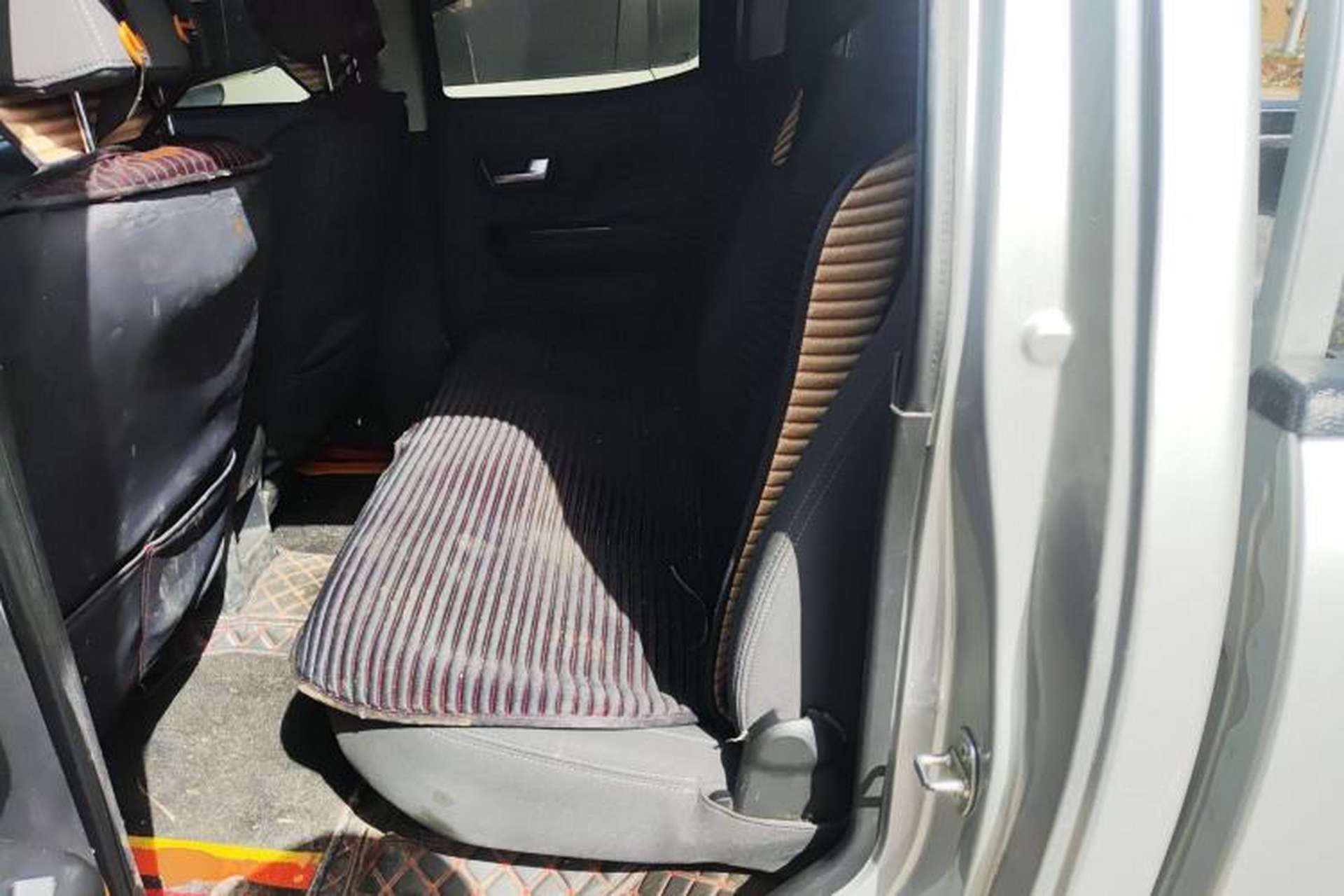 Used Great Wall Wingle 7 2019 2.0T Diesel Two-Wheel Drive Value Edition China VI Standard Big Double Cab GW4D20M Left Rear Seat