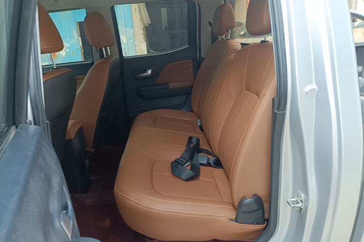 Used Great Wall Wingle 7 2019 2.0T Diesel Two-Wheel Drive Elite Version China VI Standard Big Double Cabin GW4D20M Left Rear Seat