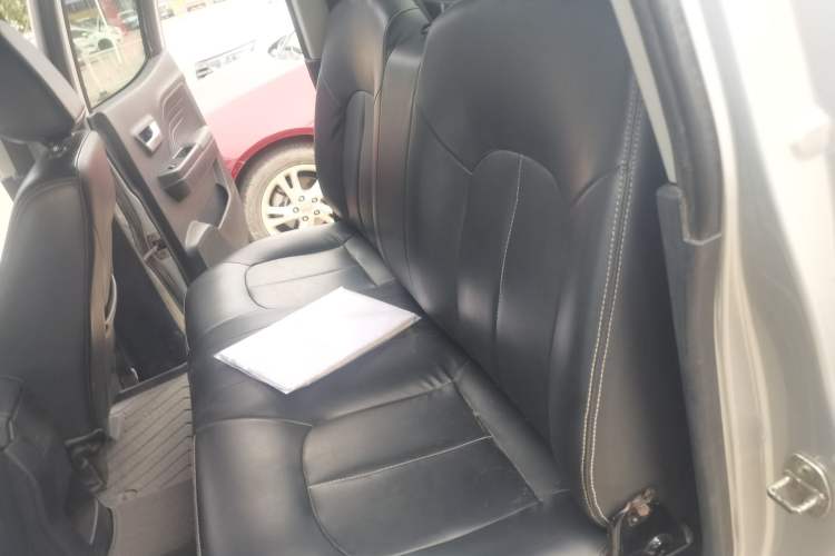 Used Great Wall Wingle 7 2019 2.0T Diesel Two-Wheel Drive Value Edition China VI Standard Big Double Cab GW4D20M Left Rear Seat