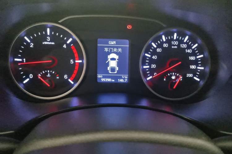 Used Great Wall Wingle 7 2019 2.0T Four-Wheel Drive Value Edition Big Double 4D20D Odometer Close Up
